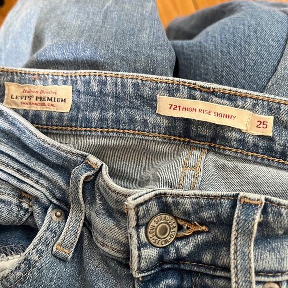 LEVIS 721 High Rise Skinny Jeans Size 25 - Picture 5 of 6